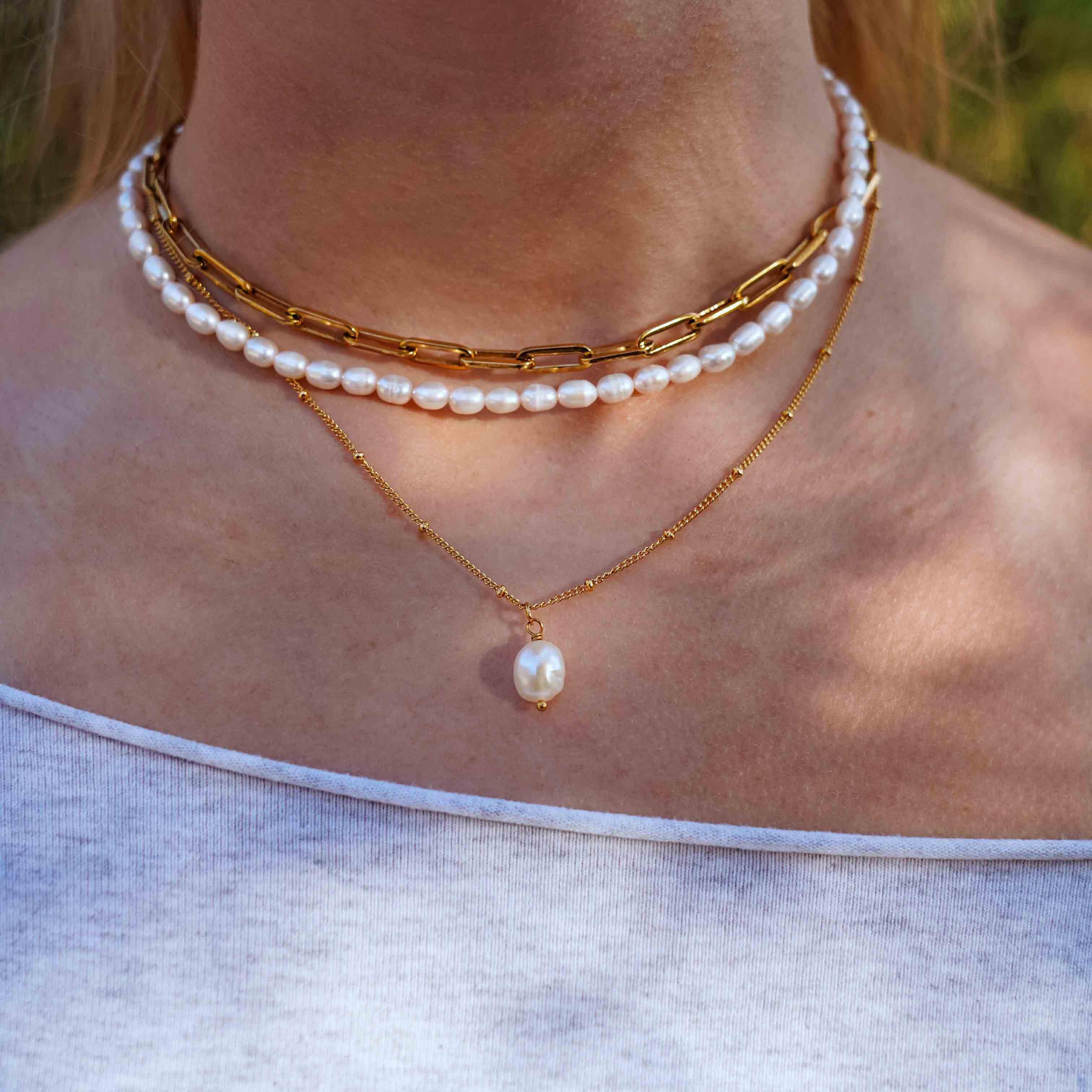 Classic Pearl Necklace