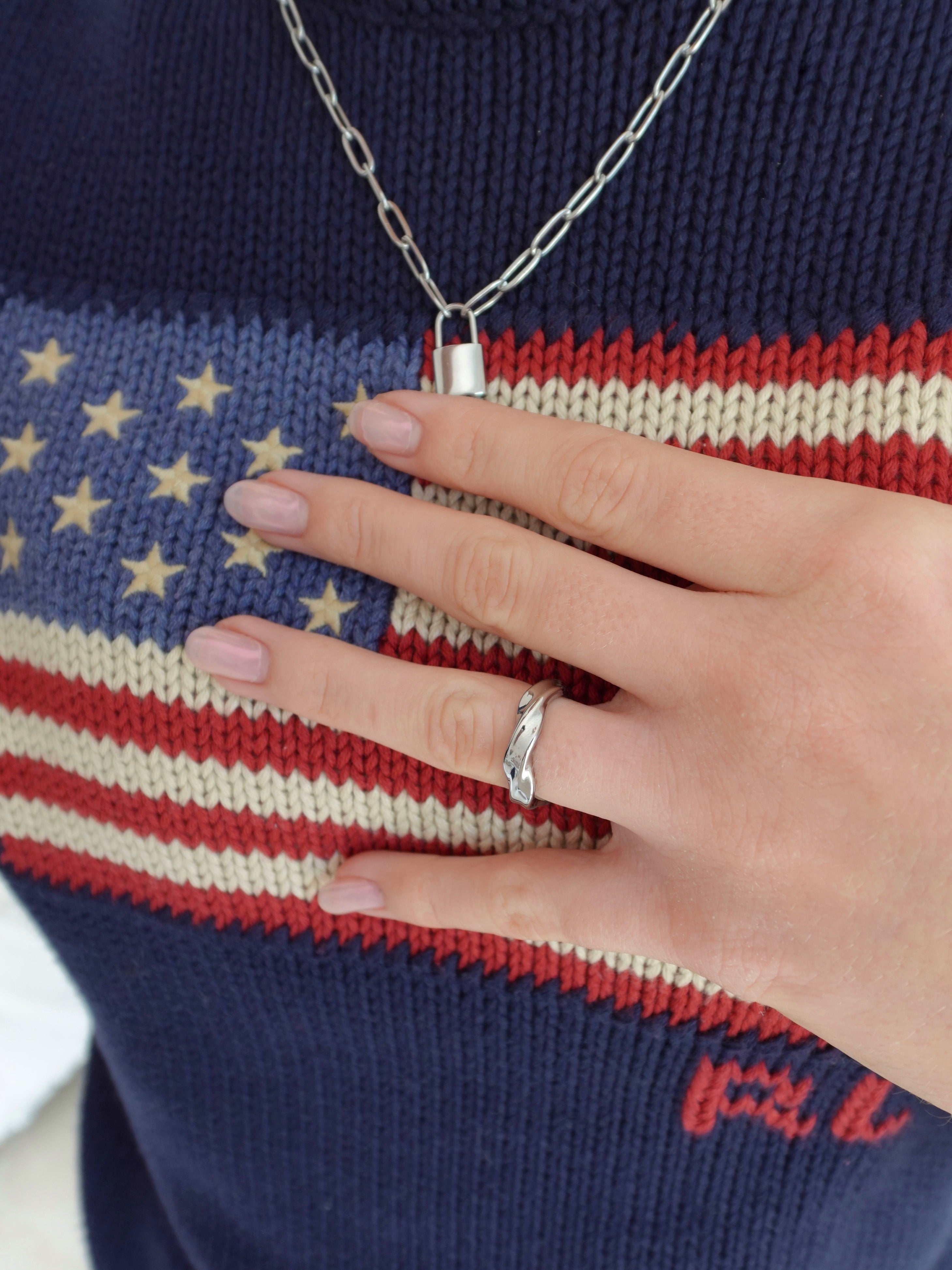 Abstract Ring