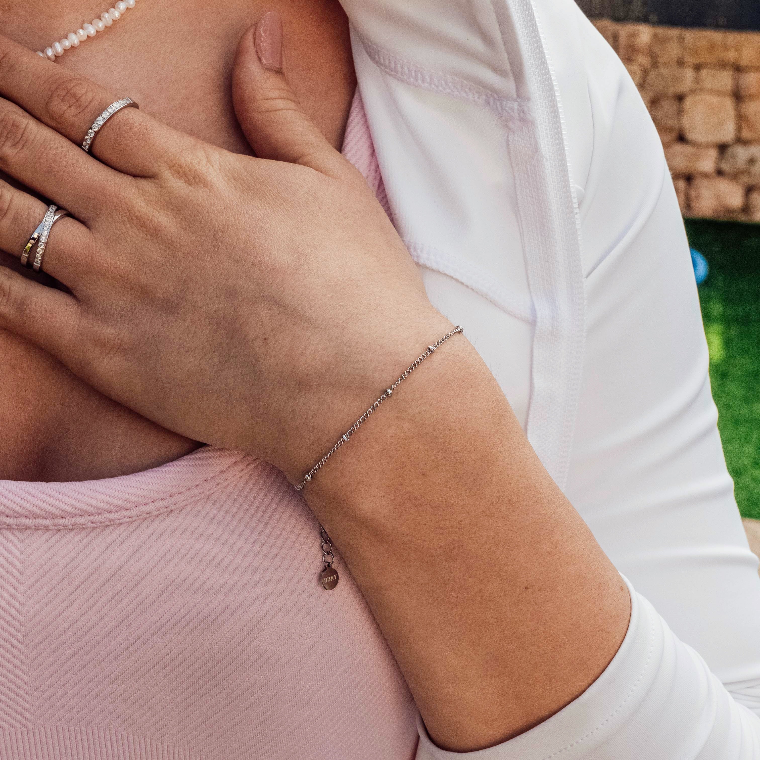 Layering Pearl Armband