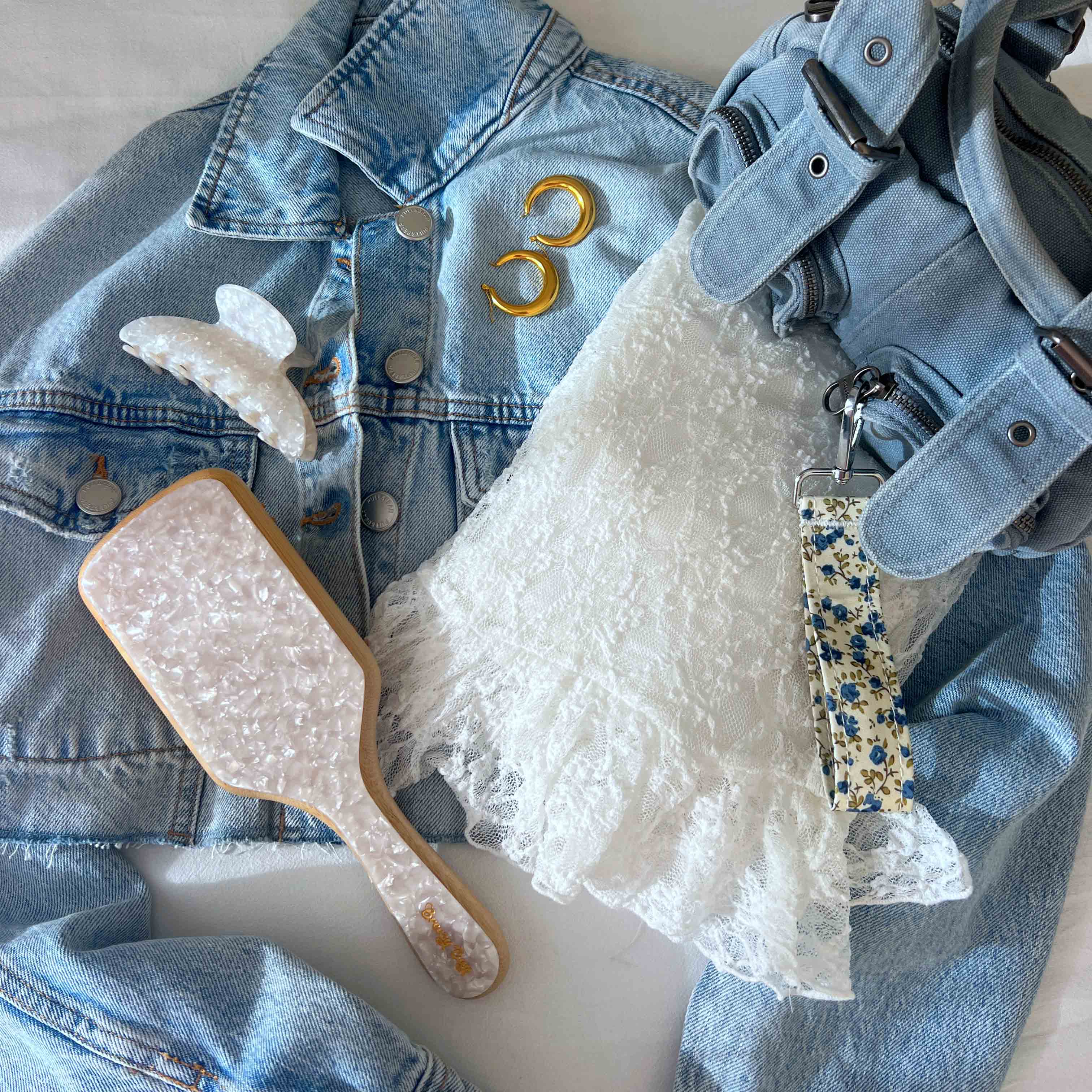 Breezy Key Chain