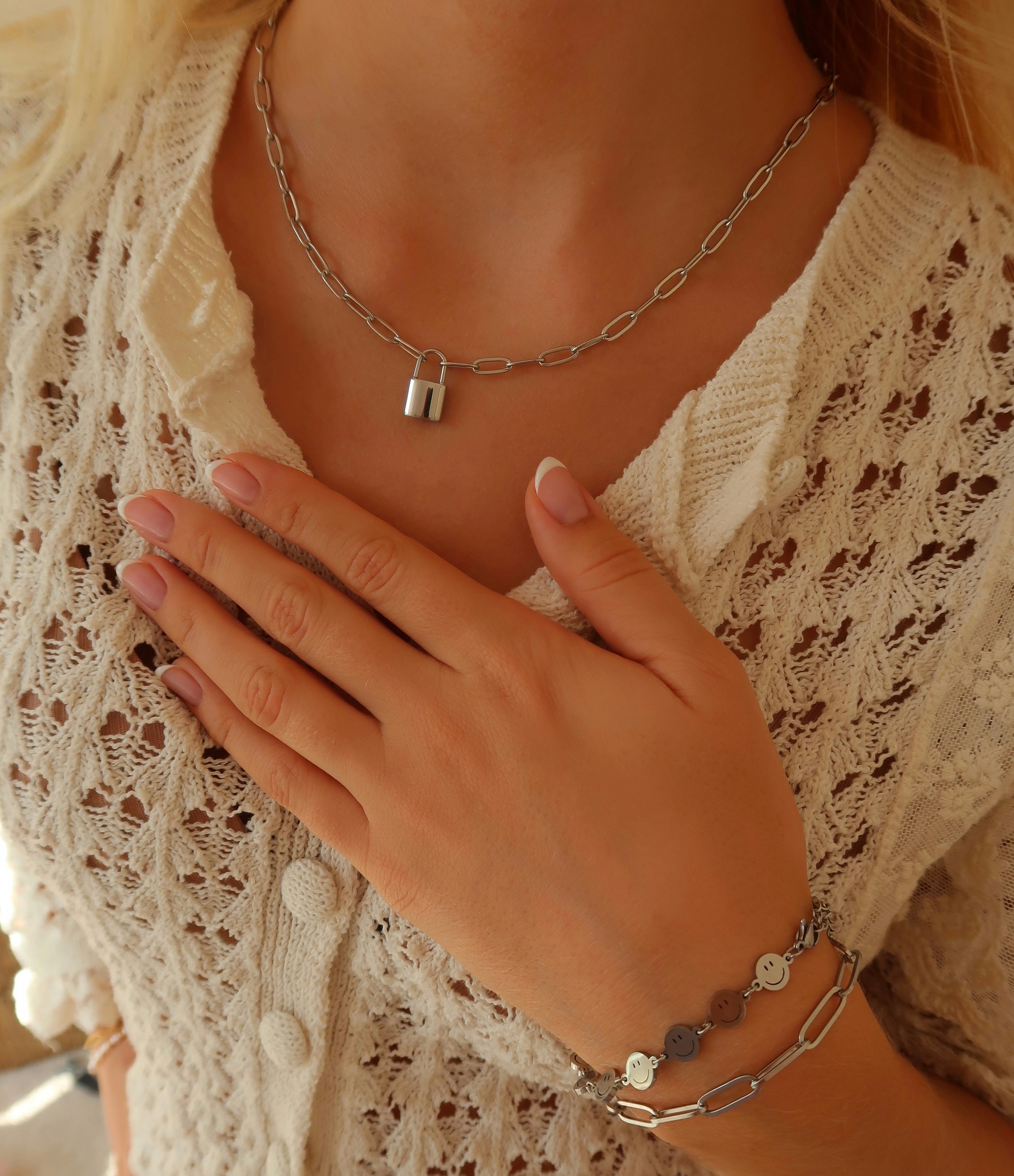 Paperclip Armband