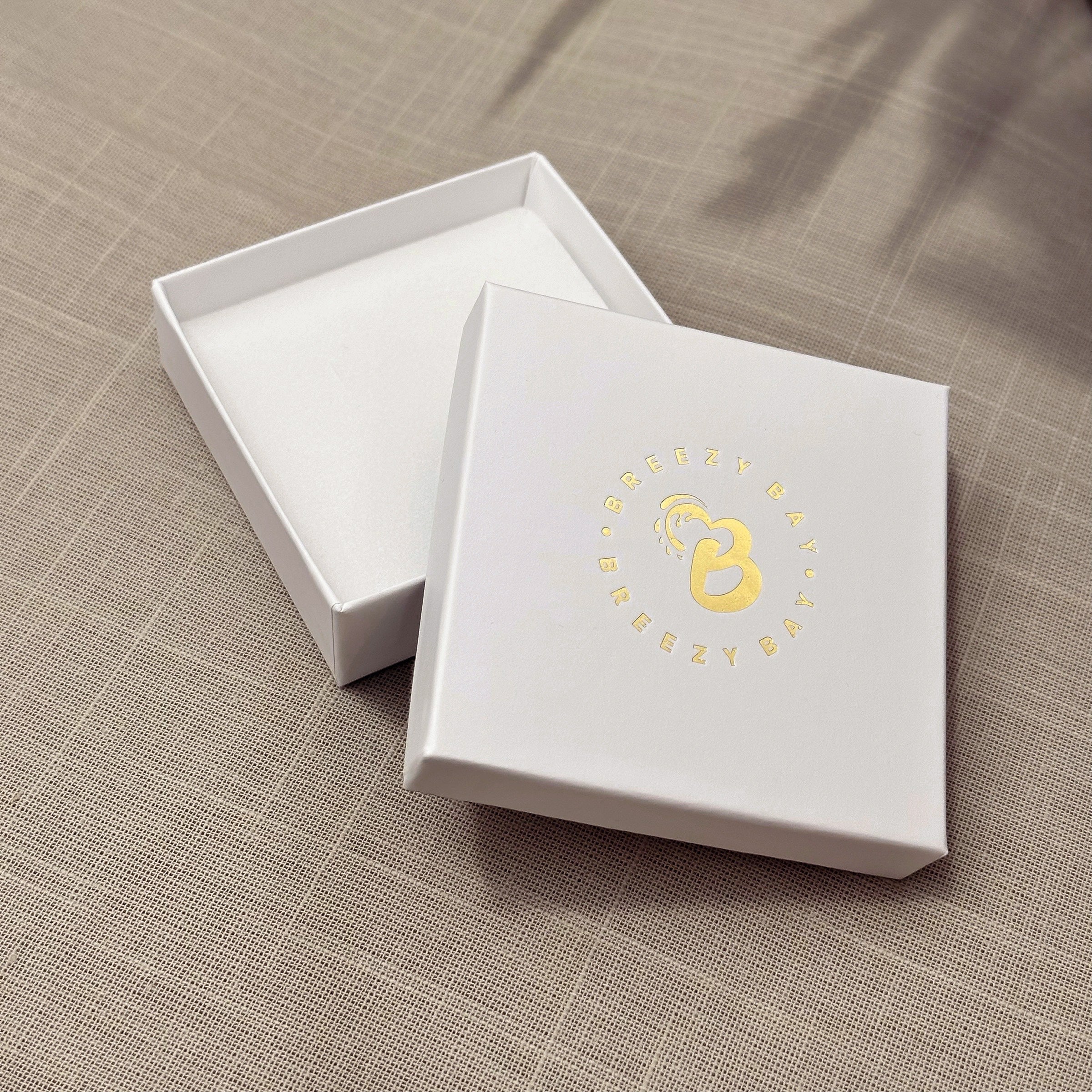 Classic Pearl Necklace