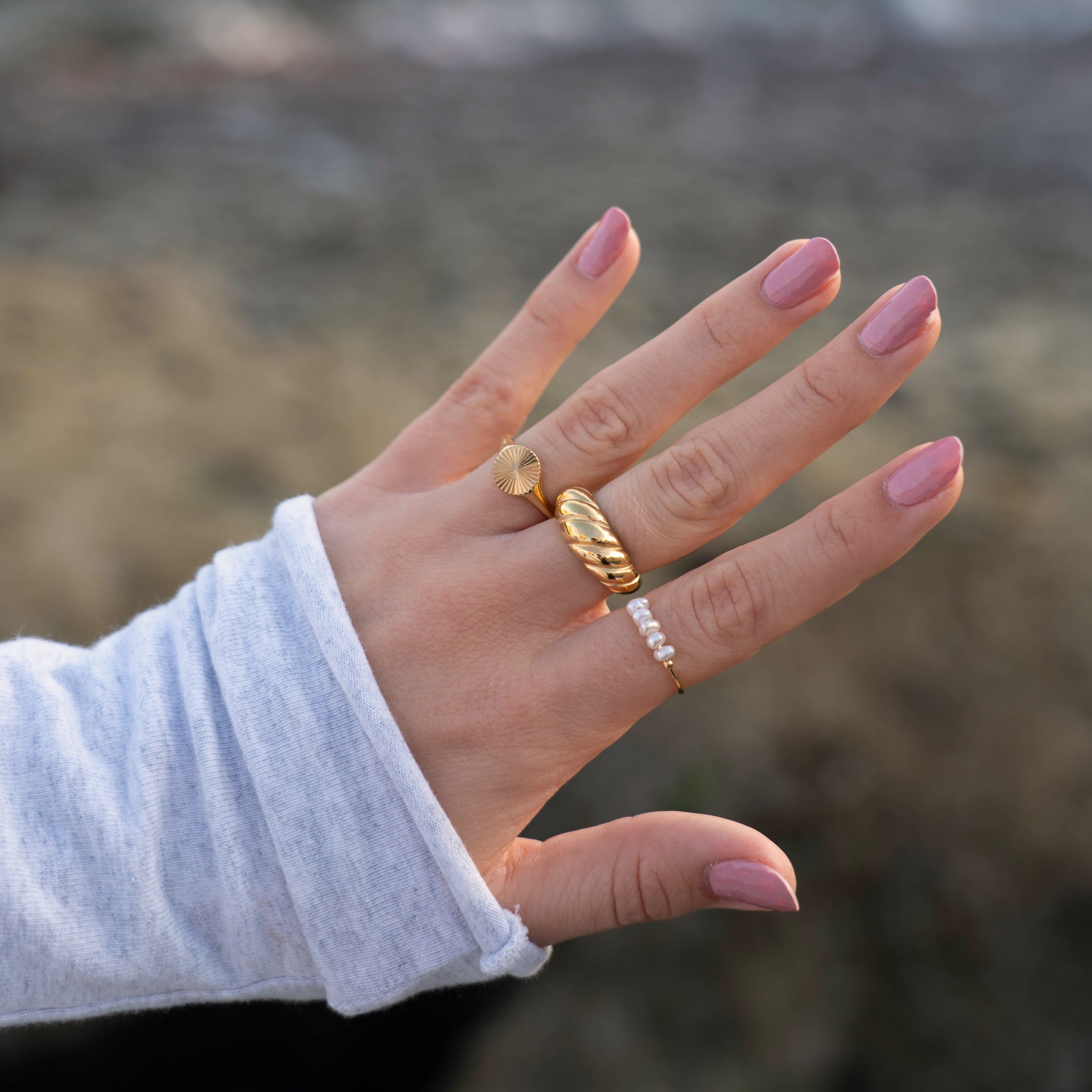 Twisted Shell Ring