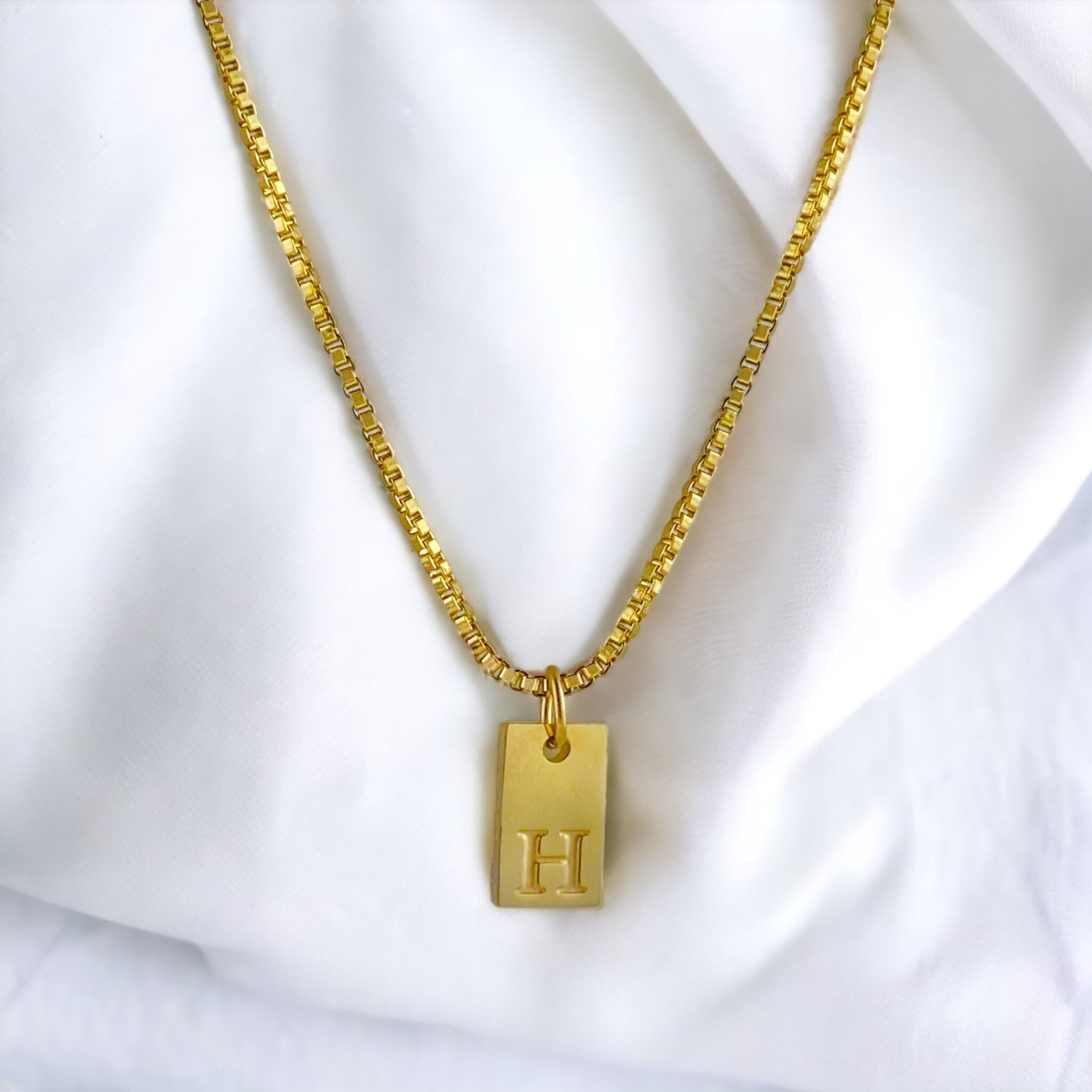 Buchstaben Necklace