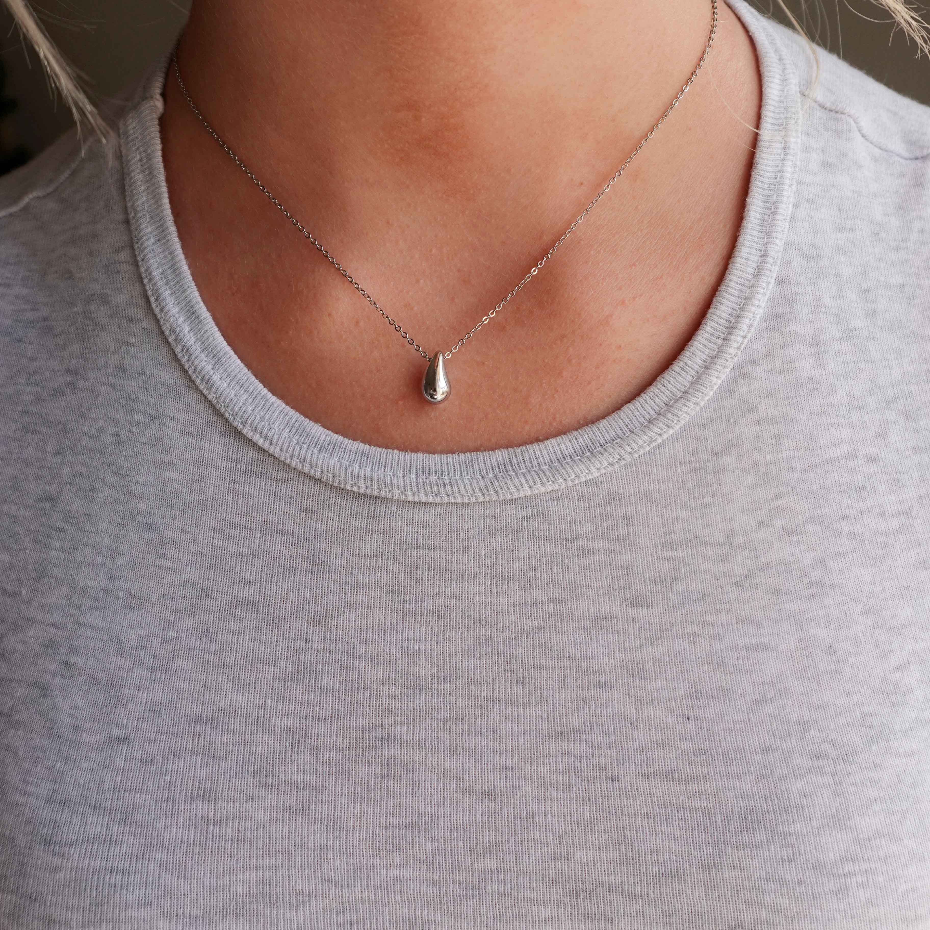 Drop Necklace