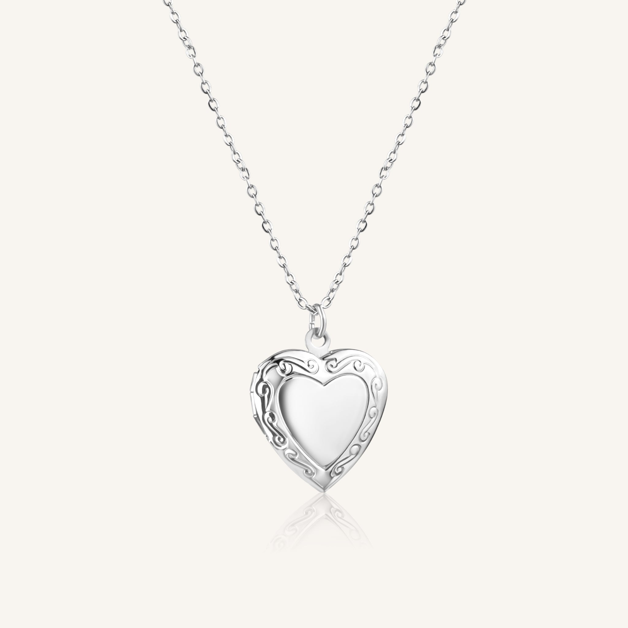 Heart Medaillon Necklace