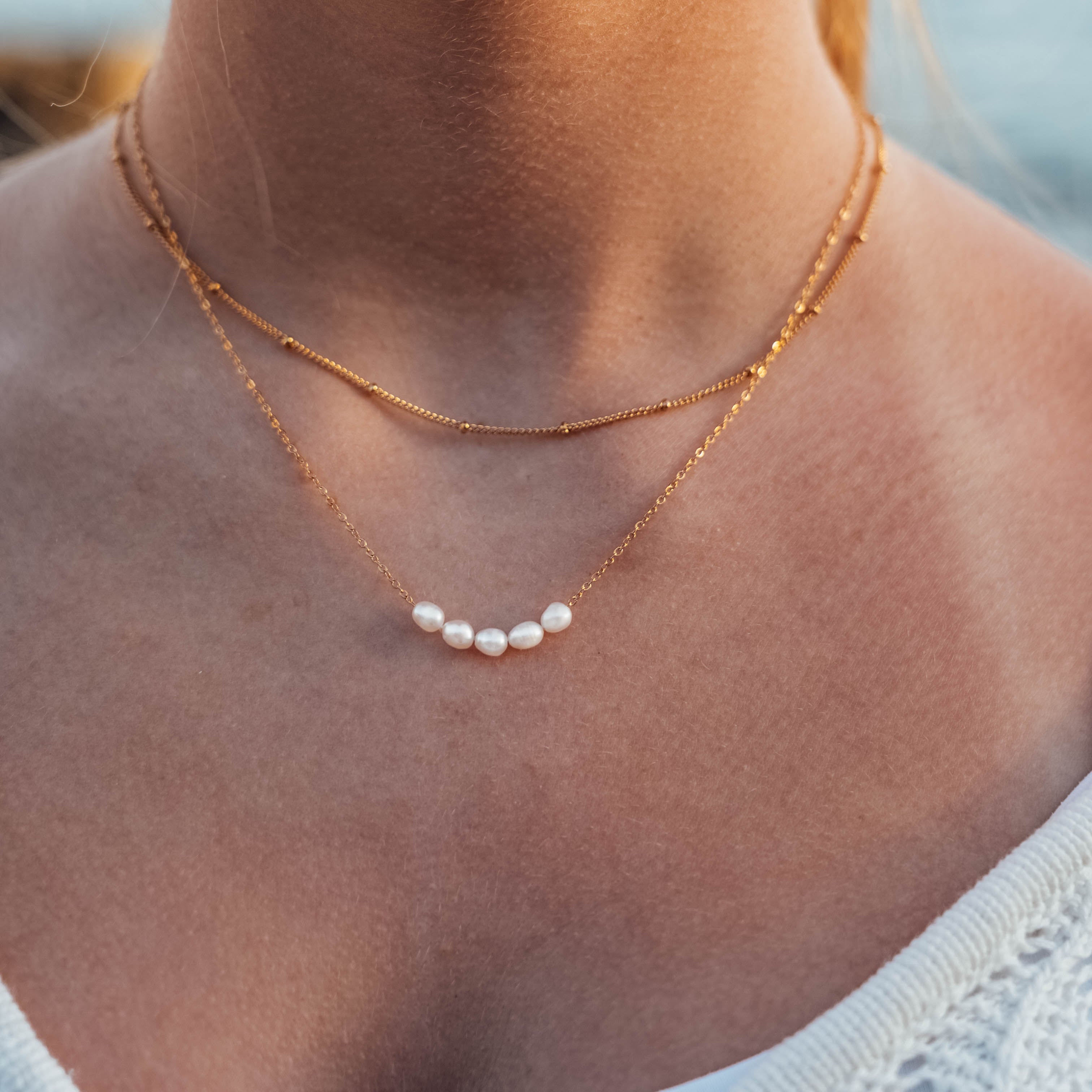 Layering Pearl Necklace